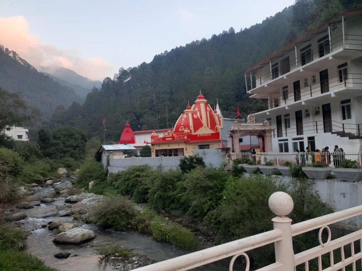Hotel Goludev Valley View Найнитал Экстерьер фото