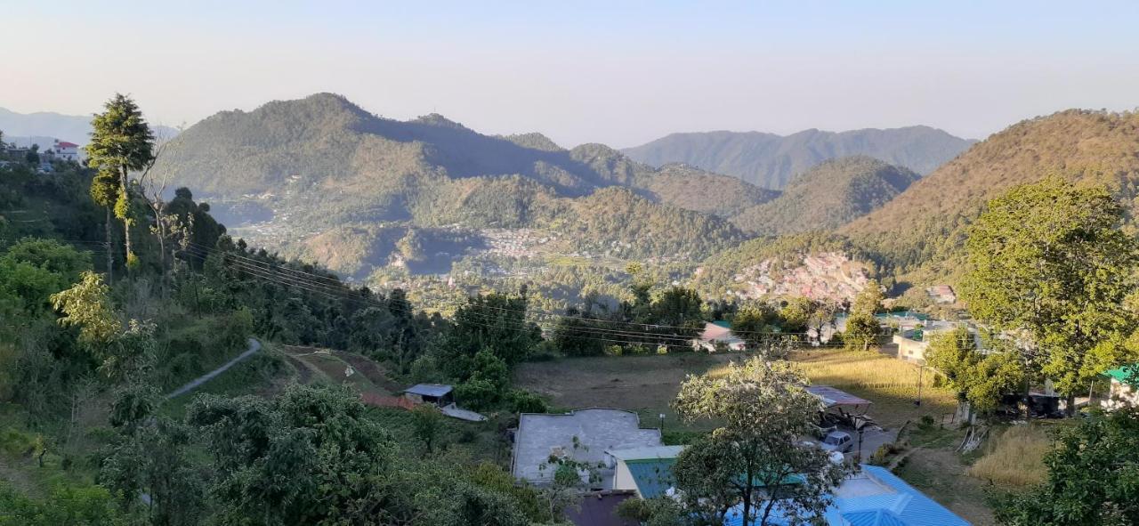 Hotel Goludev Valley View Найнитал Экстерьер фото